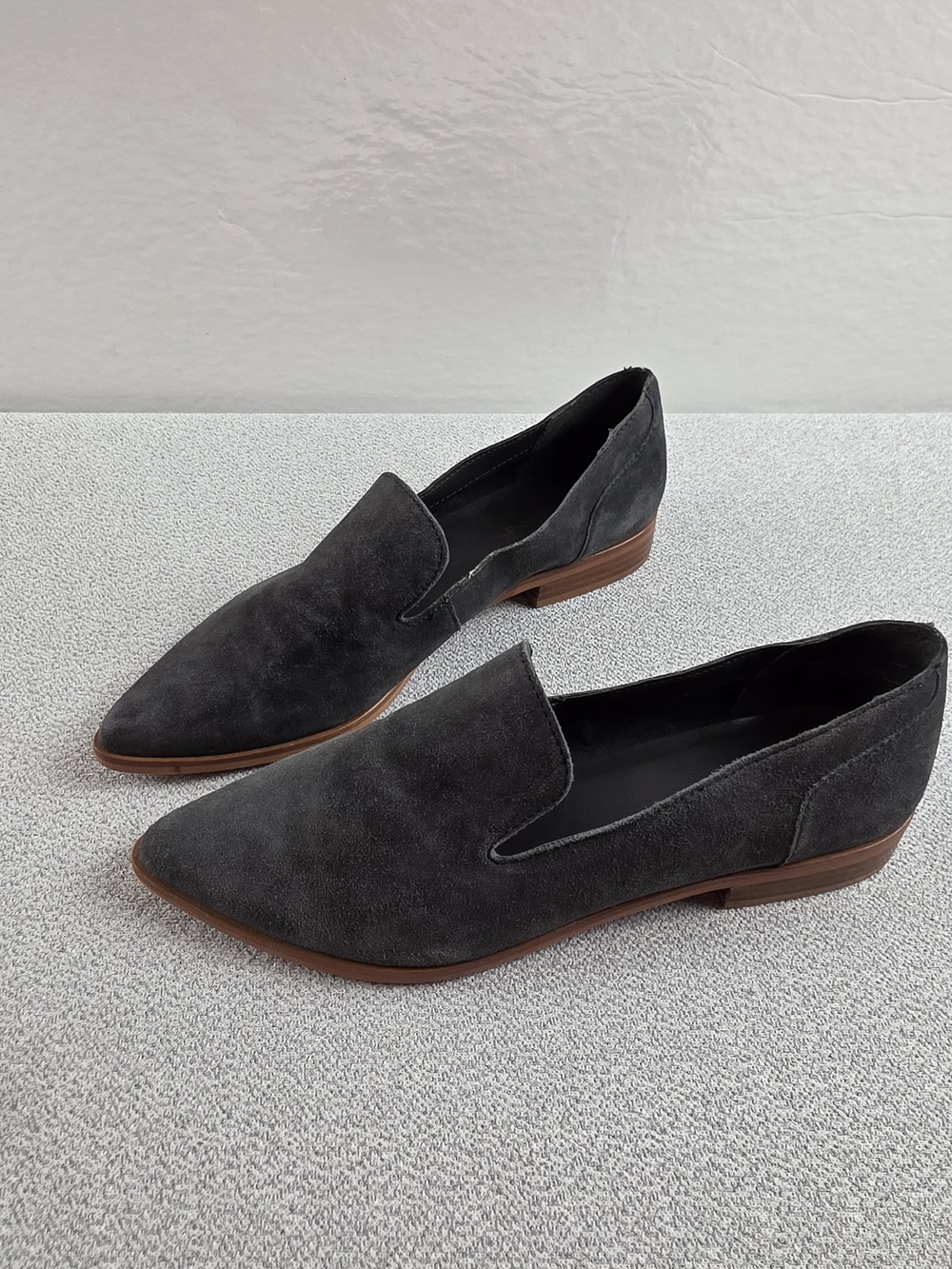 Treasure & Bond Grey Suede Pointed Toe Slip-On Flats Loafers Wmn's 10